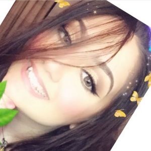 Meet your Posher, Sabrina